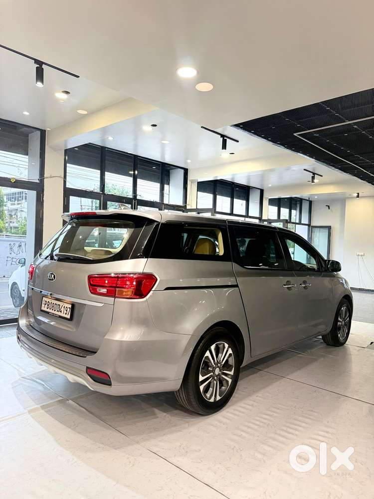 Kia Carnival Premium 8 Str, 2021, Diesel