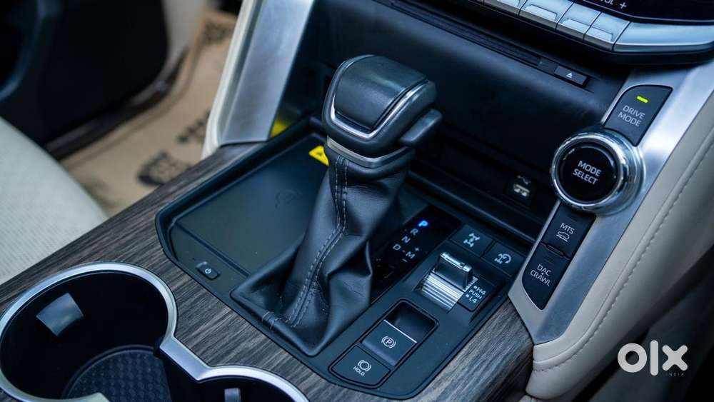 Toyota Land Cruiser 3.3 Zx Diesel, 2023, Diesel