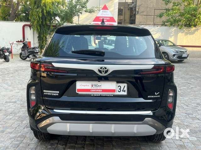 Toyota Urban Cruiser Hyryder 1.5 V Neo Drive, 2024, Petrol