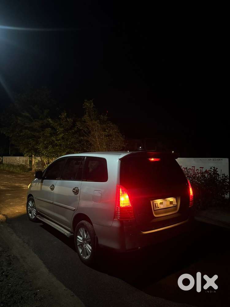 Toyota Innova 2010 Diesel 85500 Km Driven