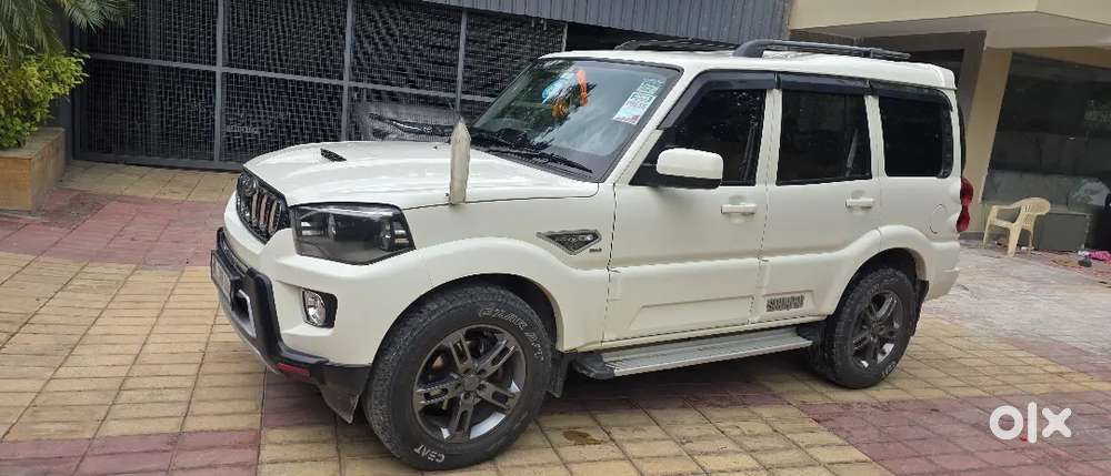 Mahindra Scorpio 2022 Diesel Well Maintained