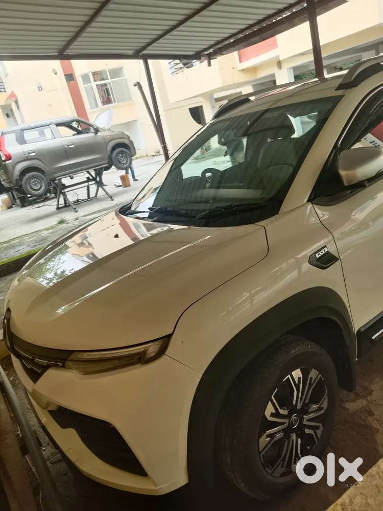 Renault Kiger 2024 Petrol 6500 Km Driven