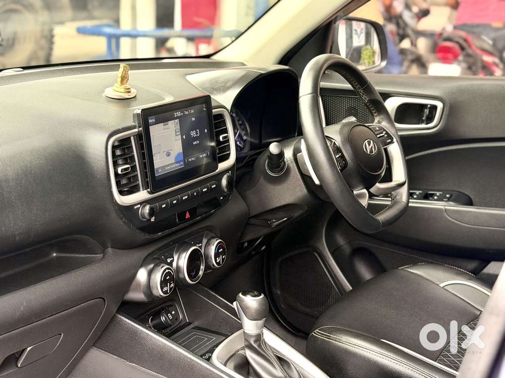Hyundai Venue Sx Plus Turbo Dct, 2022, Petrol