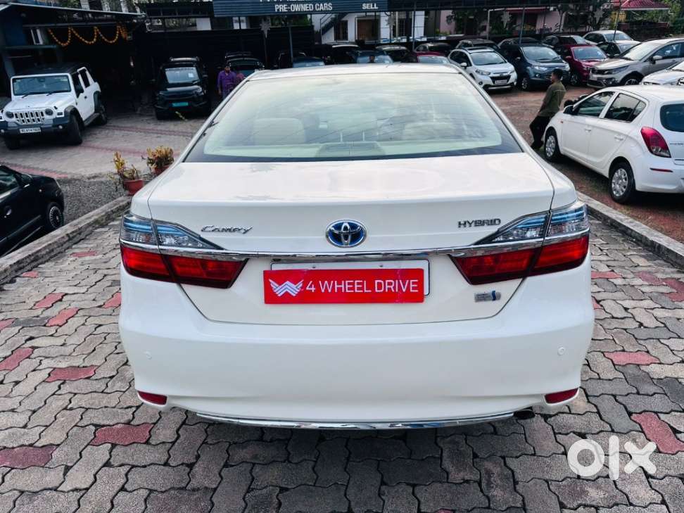 Toyota Camry 2.5l Automatic, 2016, Petrol
