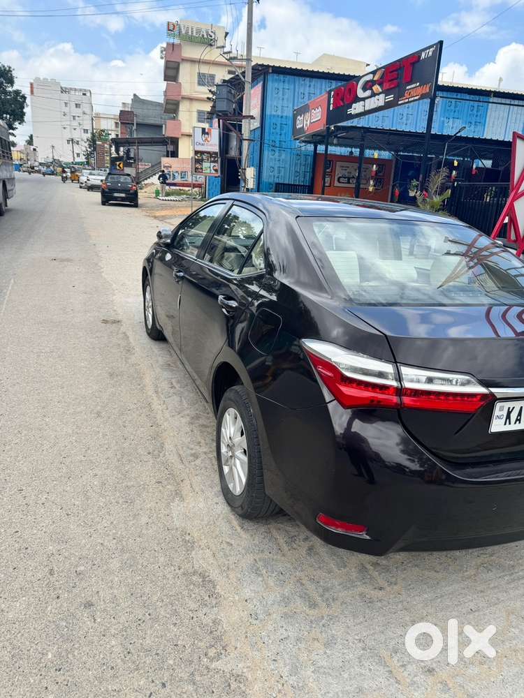 Toyota Corolla Altis 2017