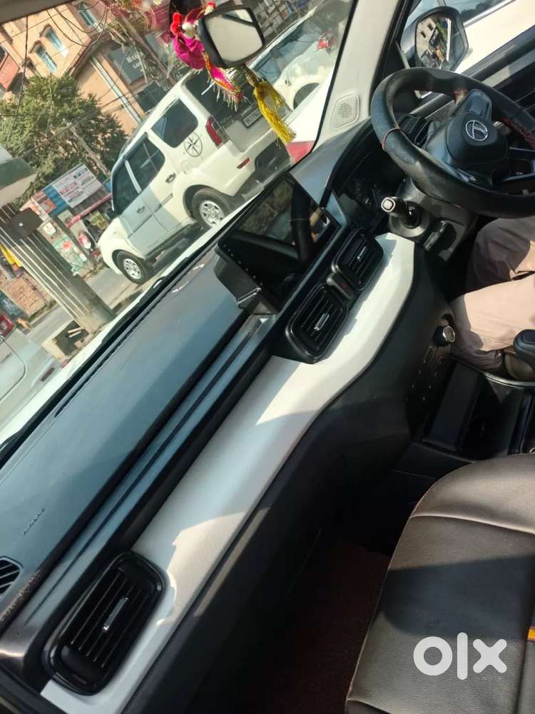 Tata Punch Accomplished, 2023, Petrol