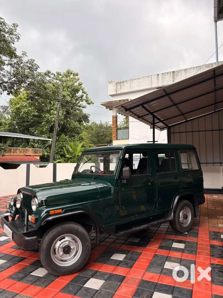 Mahindra Armada 1998