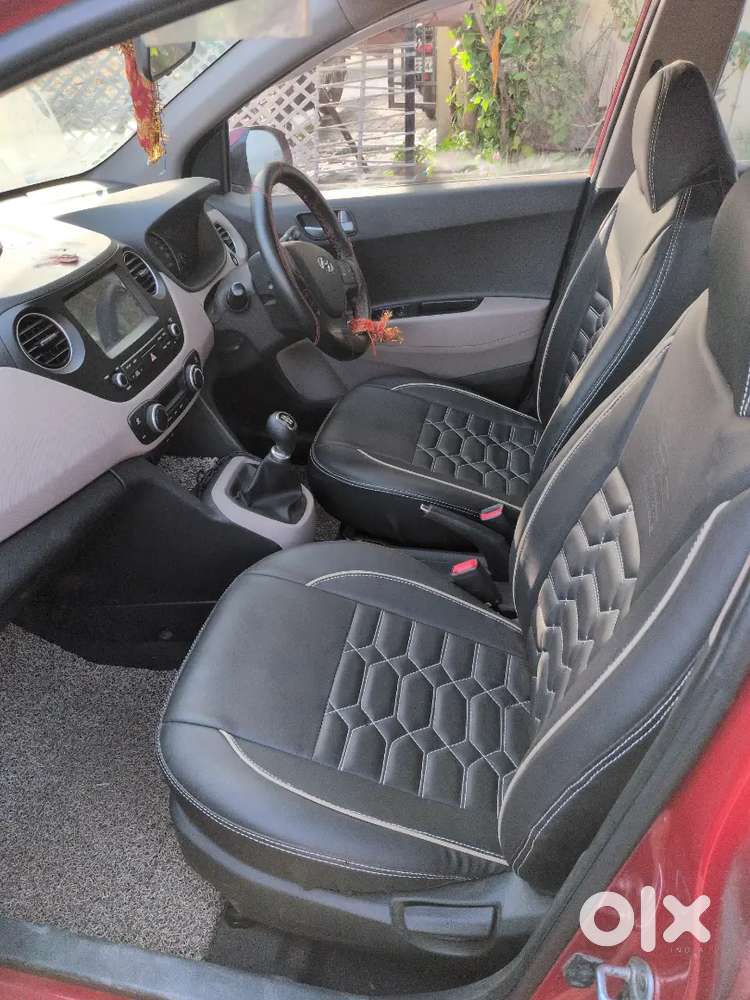 Hyundai Grand I10 2018 Top Model Cherry Red