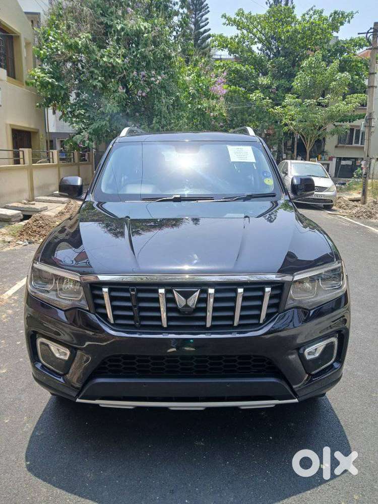 Mahindra Scorpio-n 2.0 Z8 L Petrol At 7 Str, 2022, Petrol