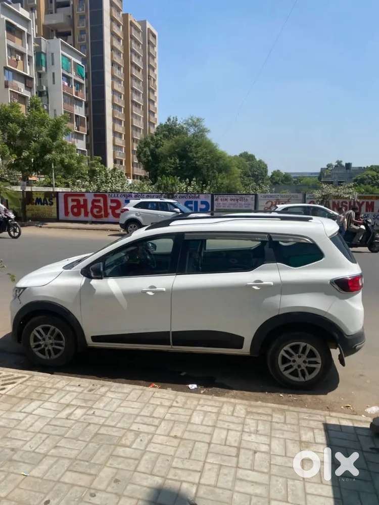 2022 Renault Triber 1.0 Rxt