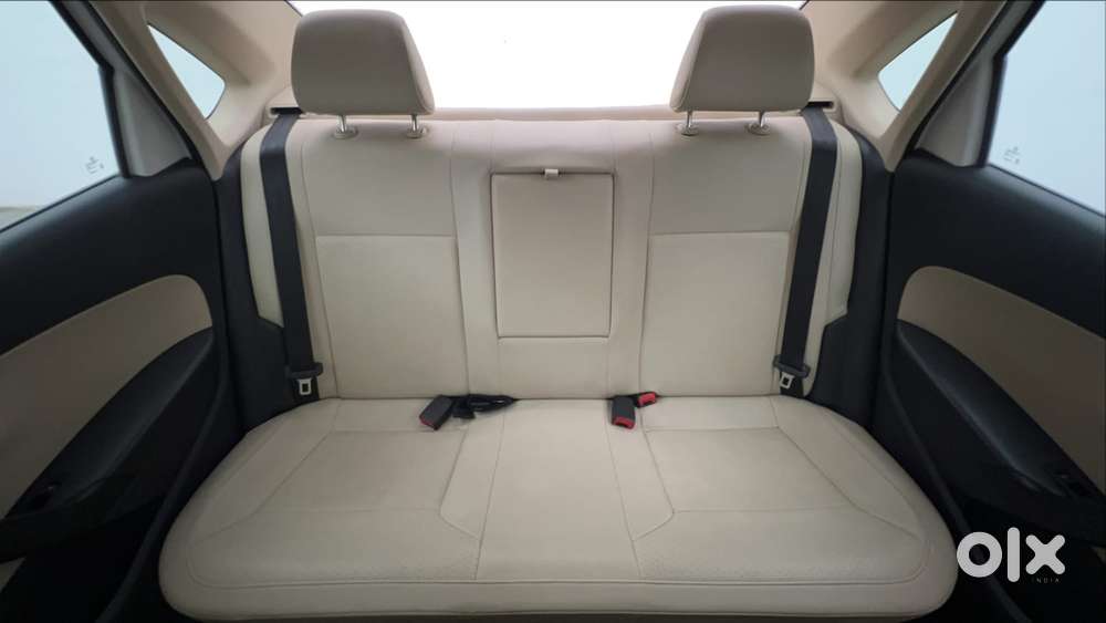 Skoda Rapid 1.0 Style At, 2020, Petrol