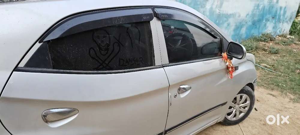 Hyundai Eon 2012 Petrol Well Maintained Timely Serviced Car