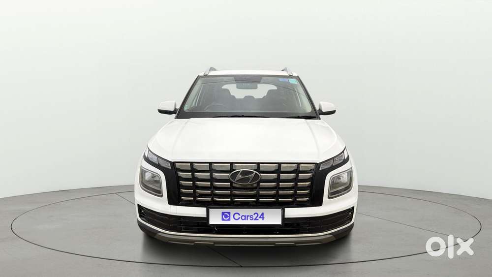 Hyundai Venue 1.2 S (o), 2024, Petrol