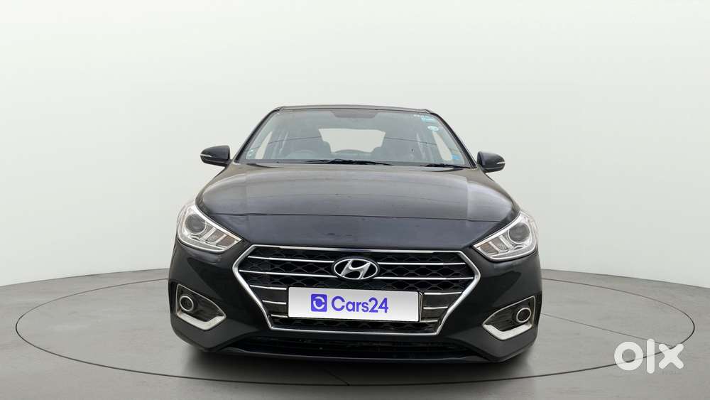 Hyundai Verna 1.6 Sx (o) Vtvt, 2017, Petrol