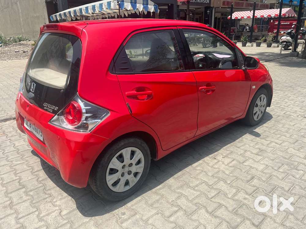 Honda Brio Mt Petrol, 2012 Model