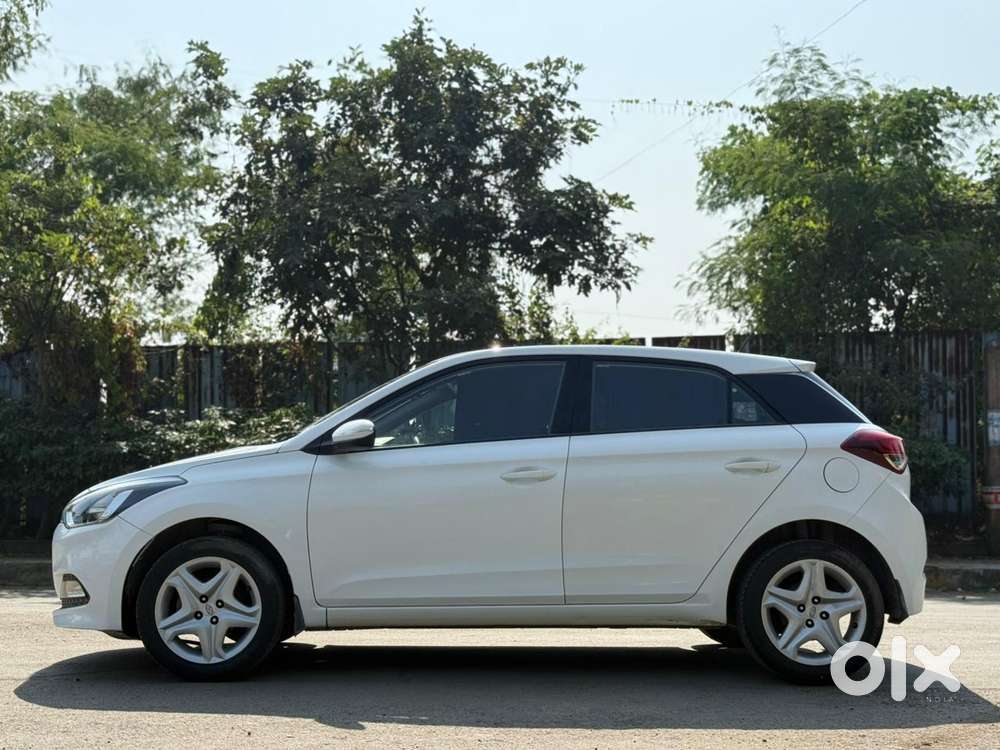 Hyundai I20 Petrol Asta, 2017, Petrol