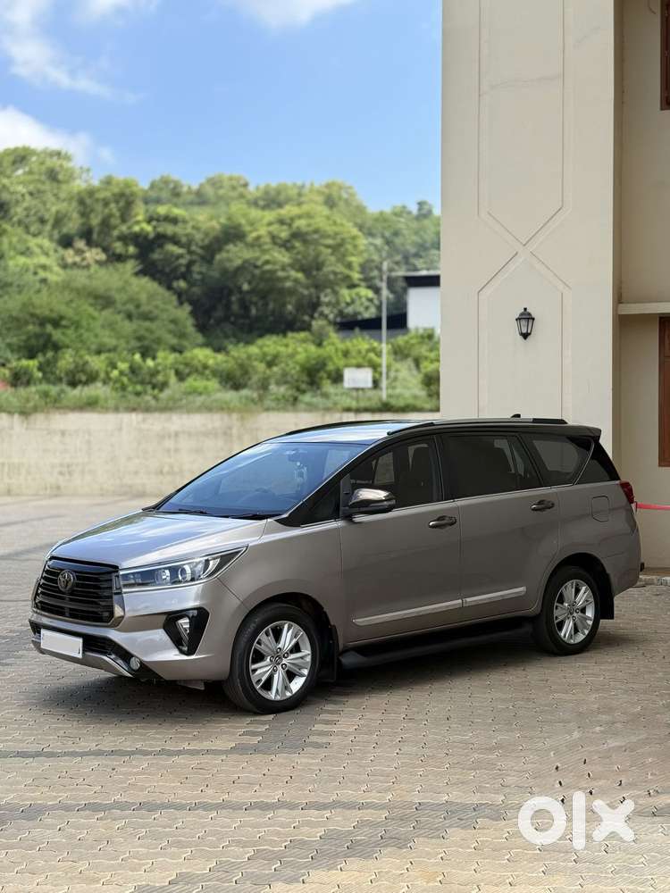 Toyota Innova Crysta 2.8 Zx At, 2017, Diesel