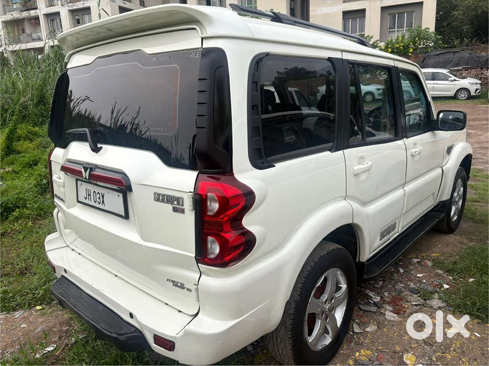 Mahindra Scorpio S9 Diesel 2019