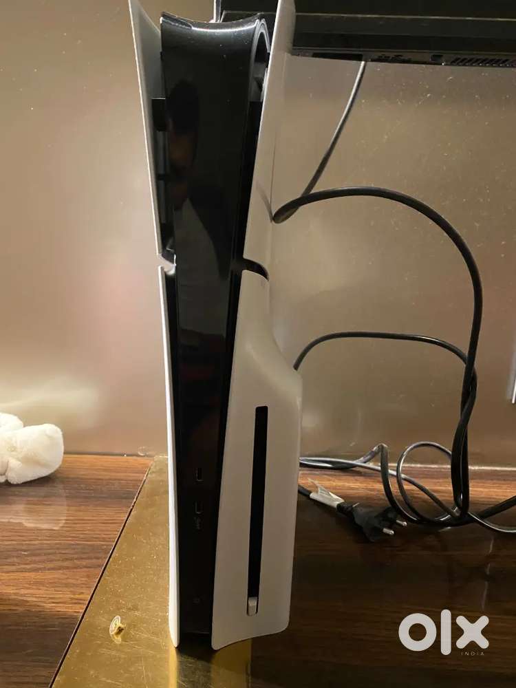 PS 5 Play Station Brand New