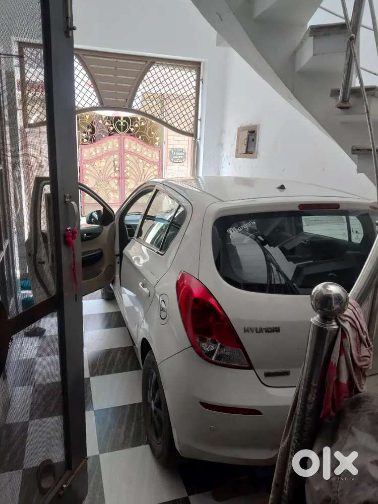 I20 Sportz Top Model In Very Good Condition