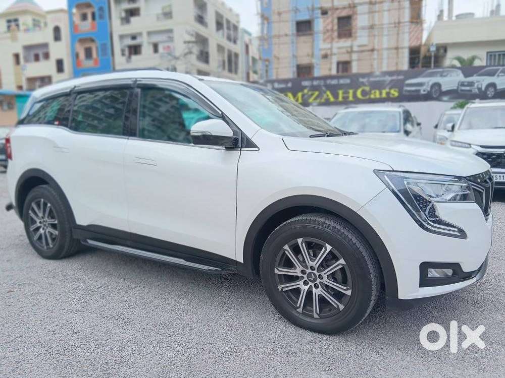 Mahindra Xuv700 2.2 Ax 7 Diesel At Str, 2023, Diesel