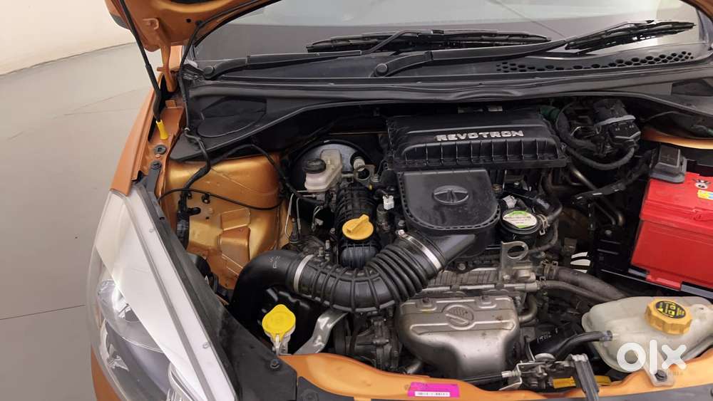 Tata Tiago 1.2 Revotron Xt, 2016, Petrol