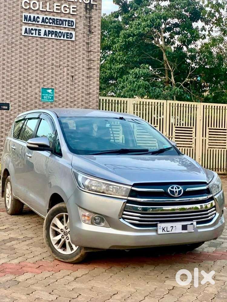 Toyota Innova Crysta 2016 Diesel 115000 Km Driven