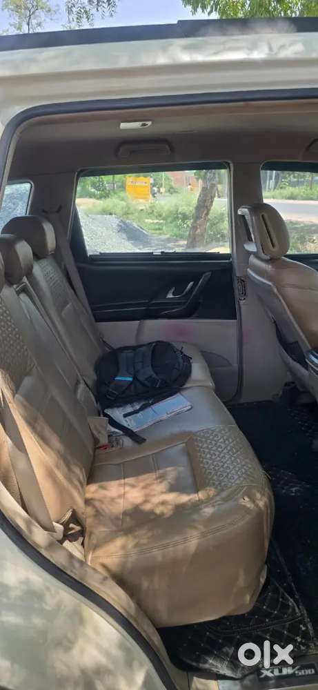 Mahindra Xuv500 2017 Diesel 130000 Km Driven