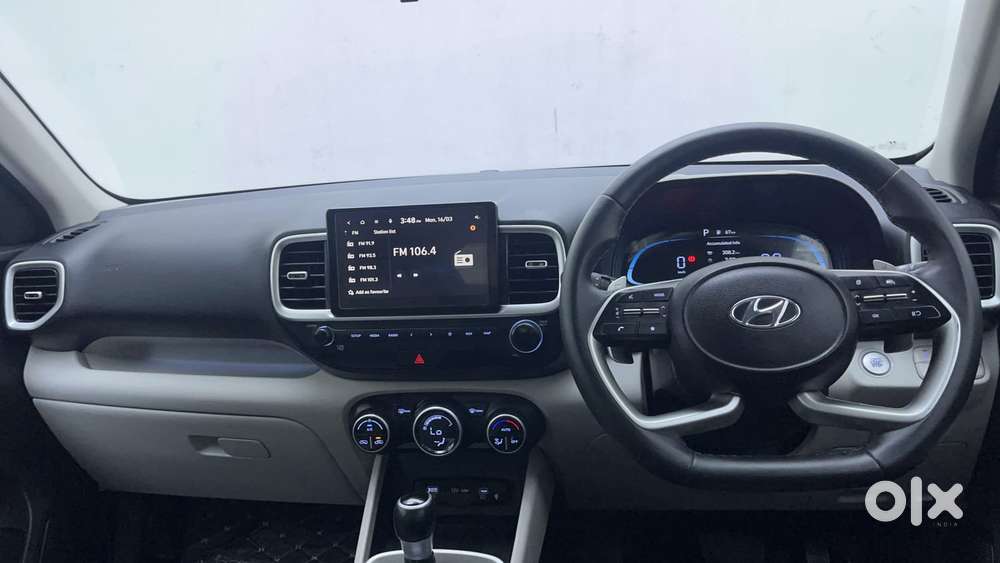 Hyundai Venue 1.0 Sx (o) Turbo Dct, 2023, Petrol