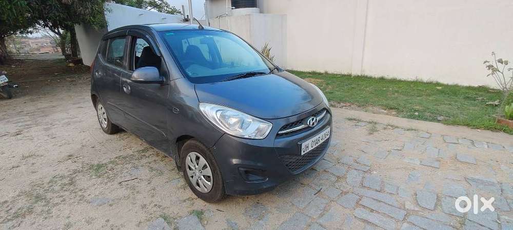 Hyundai I10 Sportz, 2012, Petrol