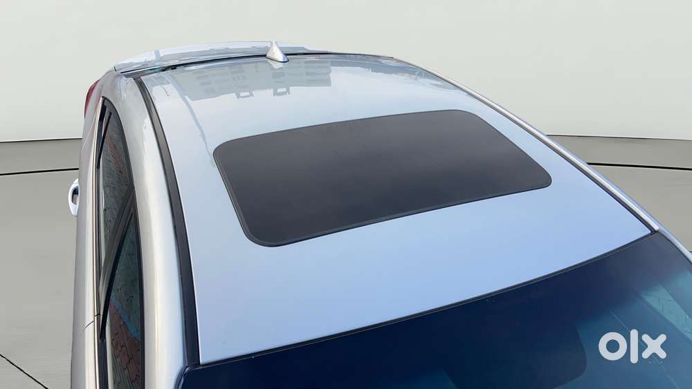 Hyundai New Elantra [ ] 2.0 Sx (o) Petrol At, 2018, Petrol