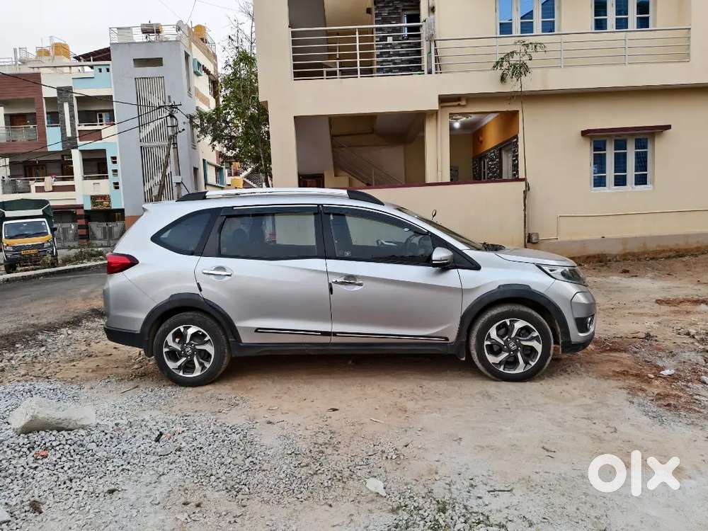 Honda Br-v 7 Seater Diesel Topend