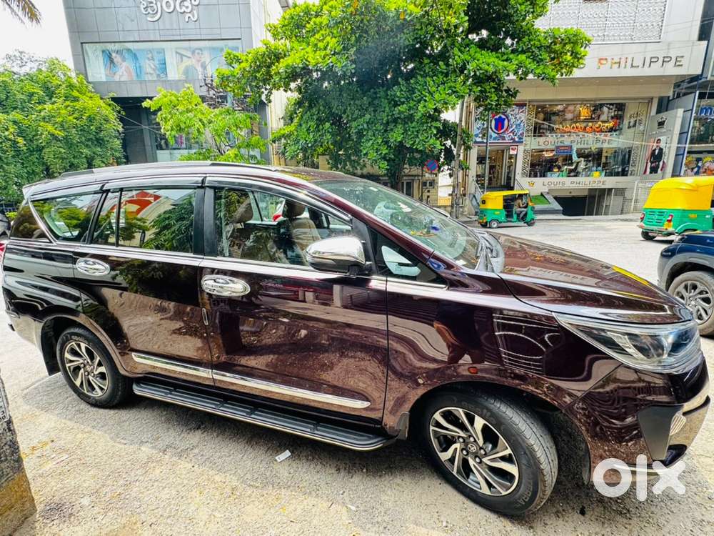 Toyota Innova Crysta 2022