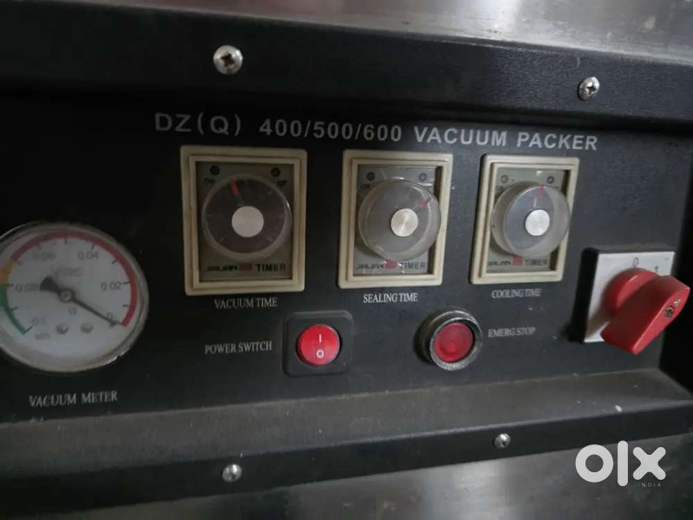 Pouch vacume machine