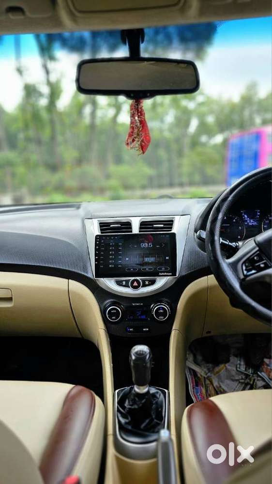 Hyundai Verna 1.5 Sx Diesel Mt, 2017, Diesel