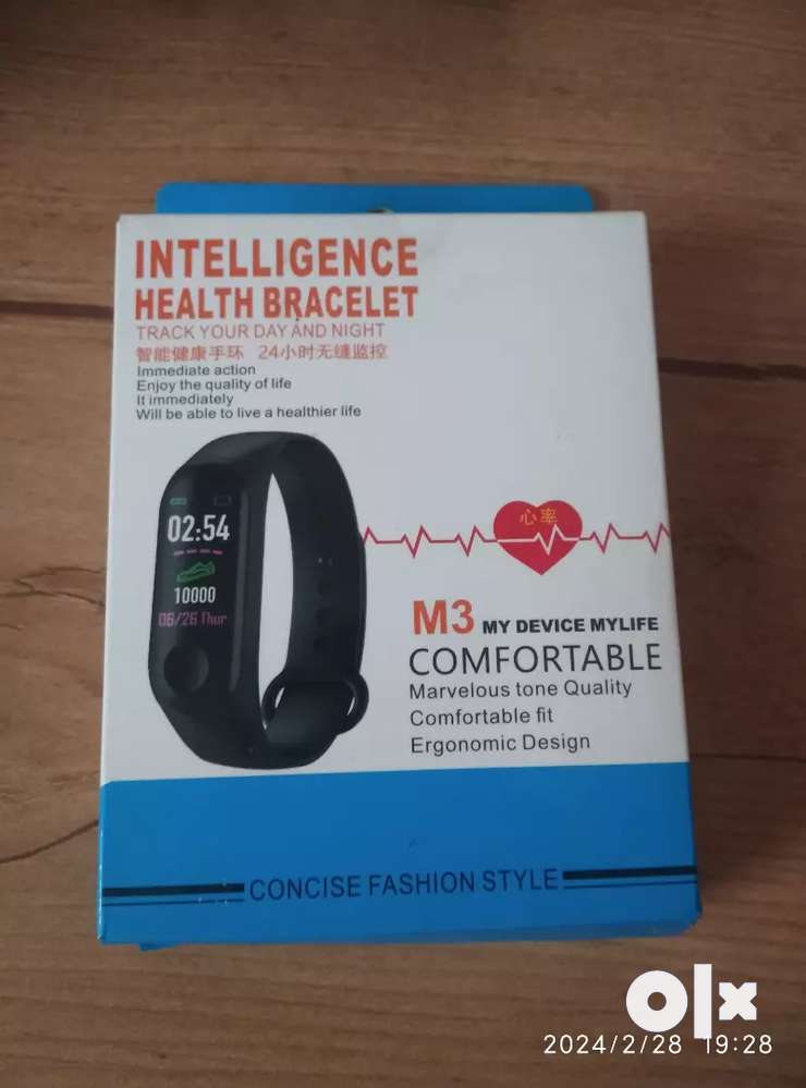 Intelligence health bracelet track best sale your day and night