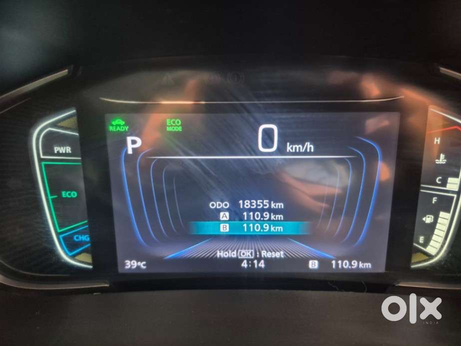 Toyota Urban Cruiser Hyryder 1.5 V Hybrid, 2023, Petrol