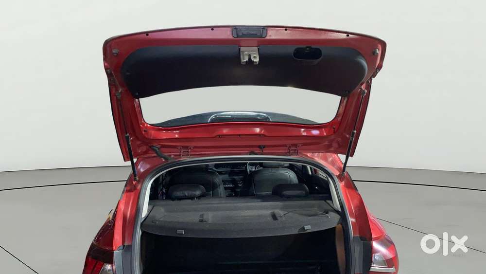 Hyundai New I20 1.2 Asta (o) Mt Dual Tone, 2022, Diesel