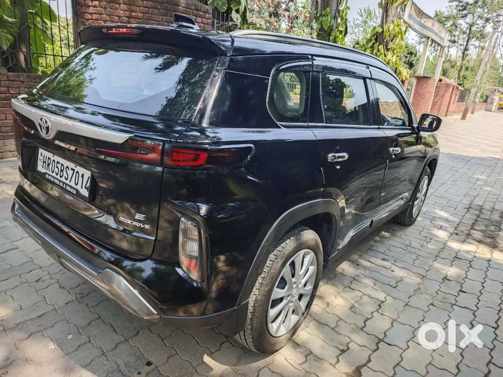 Toyota Urban Cruiser Hyryder 2026 Petrol 7300 Km Driven