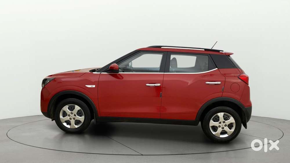 Mahindra Xuv300 W6, 2022, Petrol