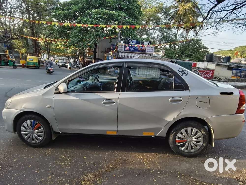Toyota Etios 2015 Diesel 258000 Km Driven