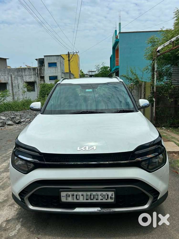 Kia Carens Prestige + Diesel At2024