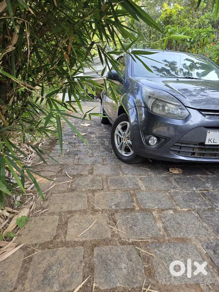 Ford Figo 2011 Petrol 62300 Km Driven Excellent Condition