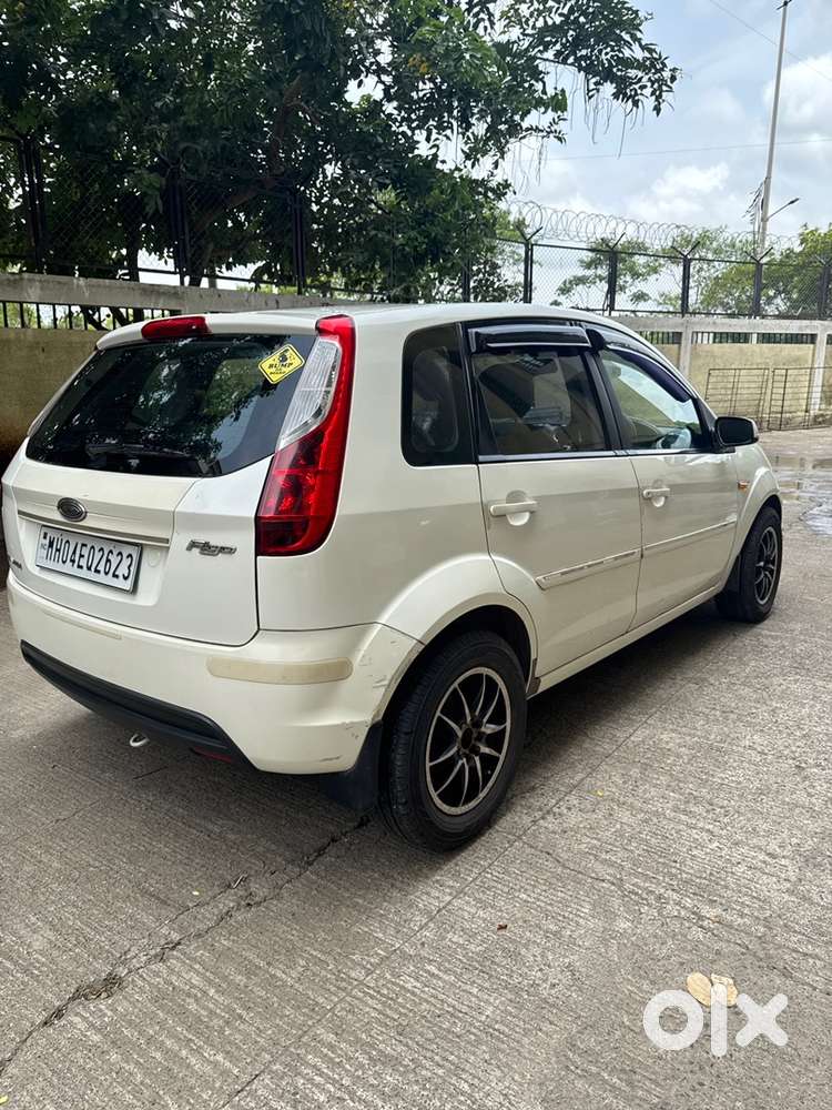Ford Figo 2011 Petrol Manual