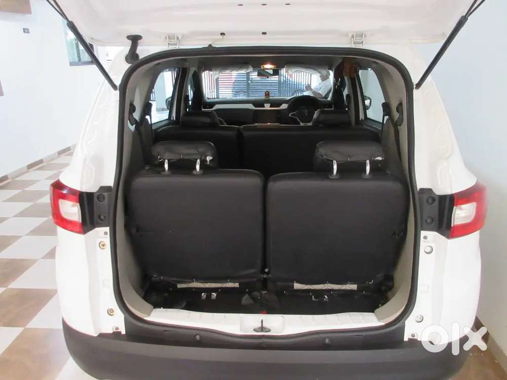 Renault Triber 2023 Petrol 43000 Km Driven Top Model