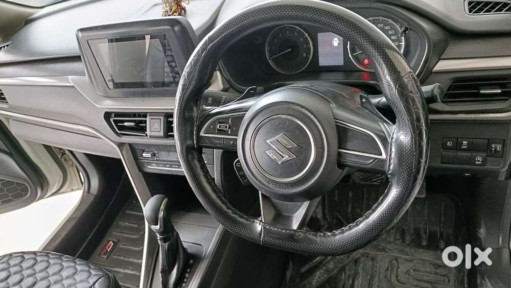 Maruti Suzuki Brezza 1.5 Vxi At Smart Hybrid, 2022, Petrol