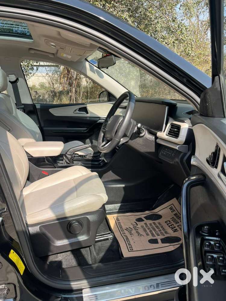 Mahindra Xuv 700 Ax7 2024 In Well Maintained Condition