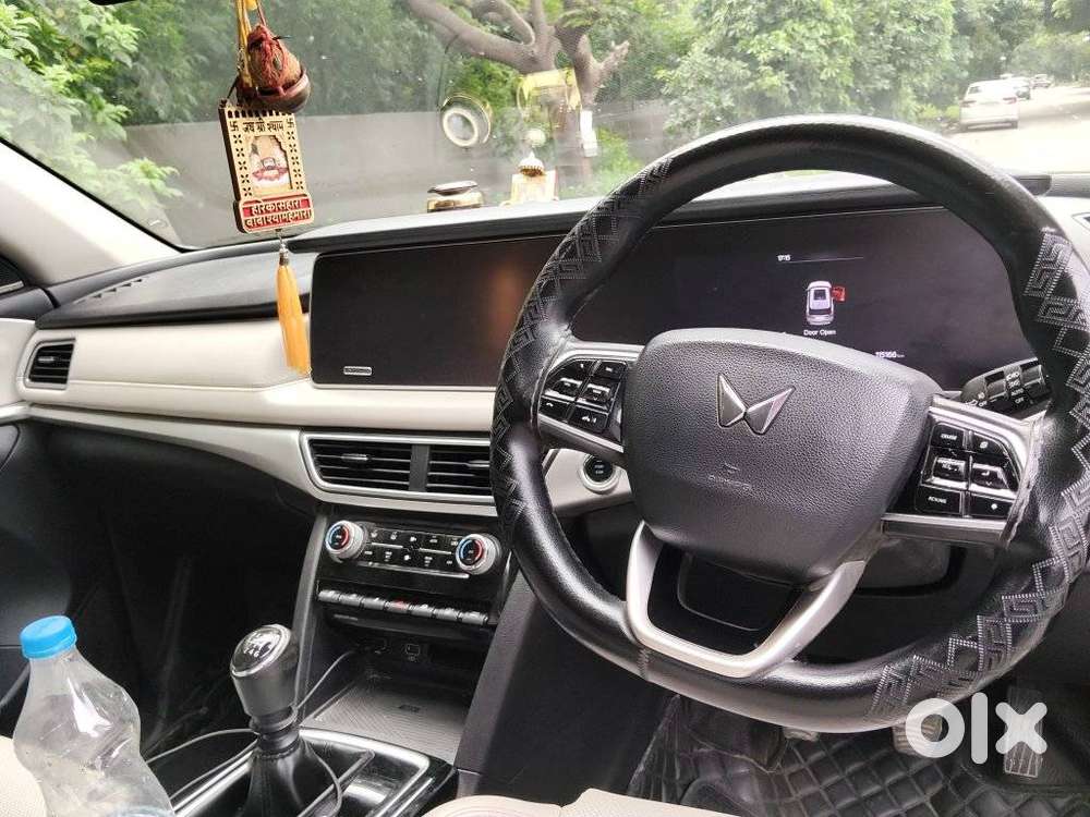 Mahindra Xuv700 Ax7 Luxury Pack Awd, 2022, Diesel