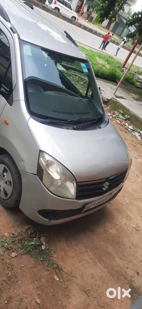 Maruti Suzuki Wagon R 2013 Petrol  Well Maintained.