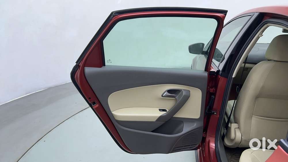 Volkswagen Vento 2010-2013 Petrol Highline At, 2020, Petrol